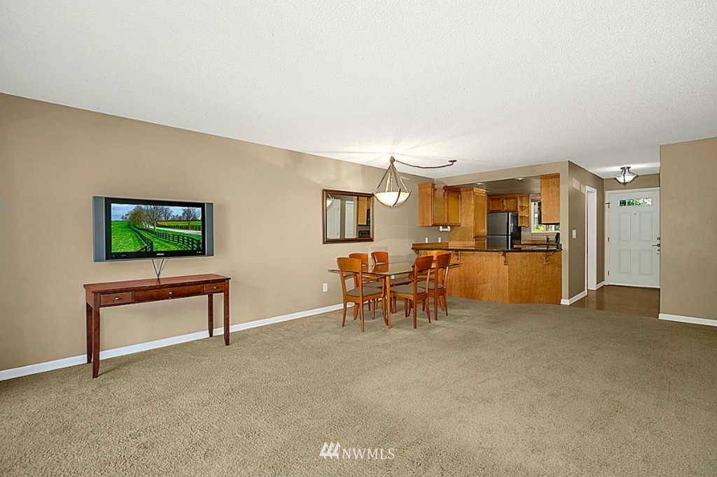 7809 218th Street Southwest, Unit 4 Edmonds, WA 98026 - Photo 7 of 13 Gallery Image 7