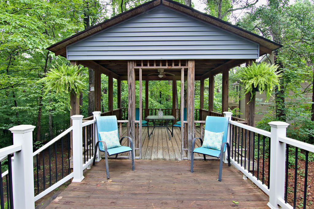 1279 Coneross Point Drive Seneca, SC 29678 - Photo 35 of 48