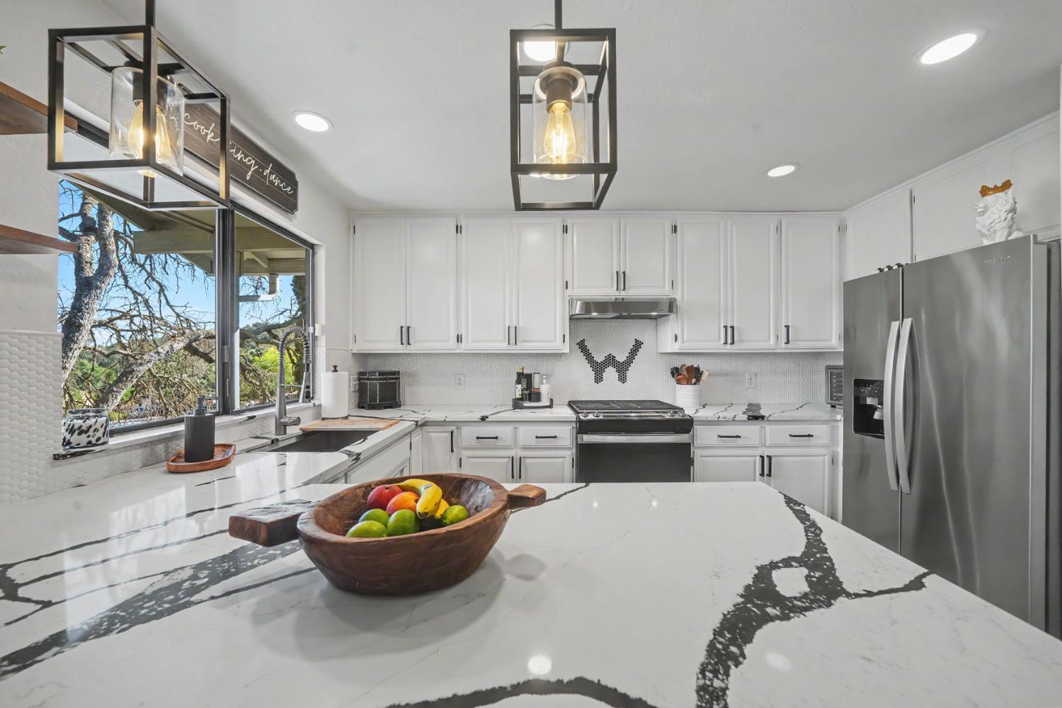 2077 Greenbriar Road Valley Springs, CA 95252 - Photo 10 of 63