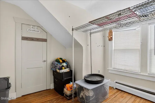 $289,900 | 3418 Albany Street, Niskayuna, NY 12304