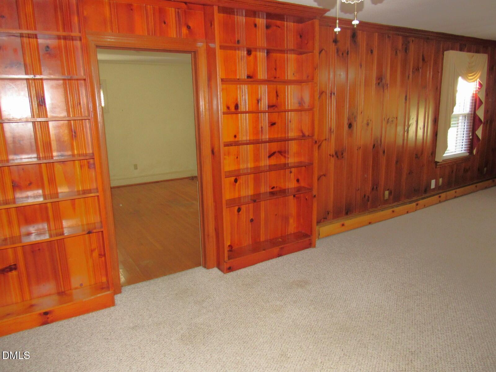 300 Forest Road Oxford, NC 27565 - Photo 16 of 38 Family room
