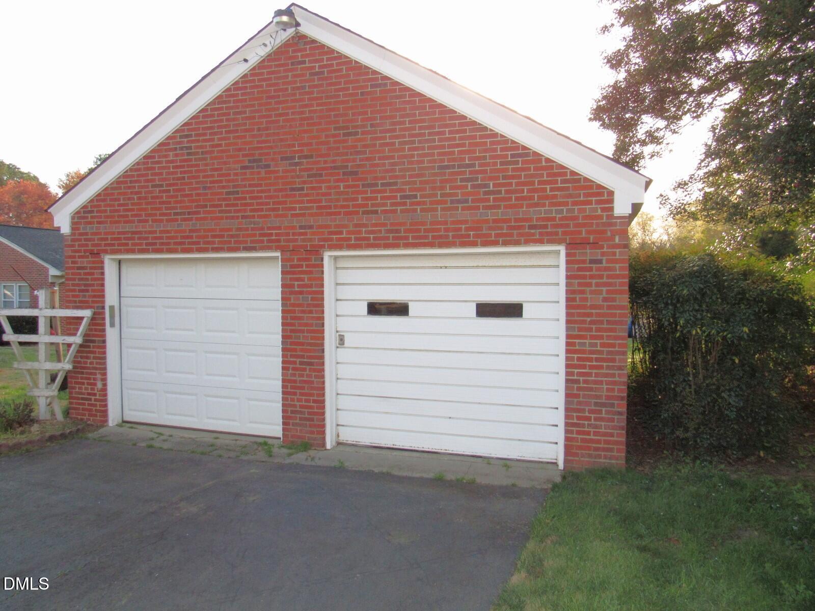 300 Forest Road Oxford, NC 27565 - Photo 31 of 38 Garage