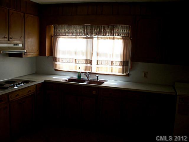 2432 Laboratory Road, Unit 1 & 2 Lincolnton, NC 28092 - Photo 8 of 11 Gallery Image 8