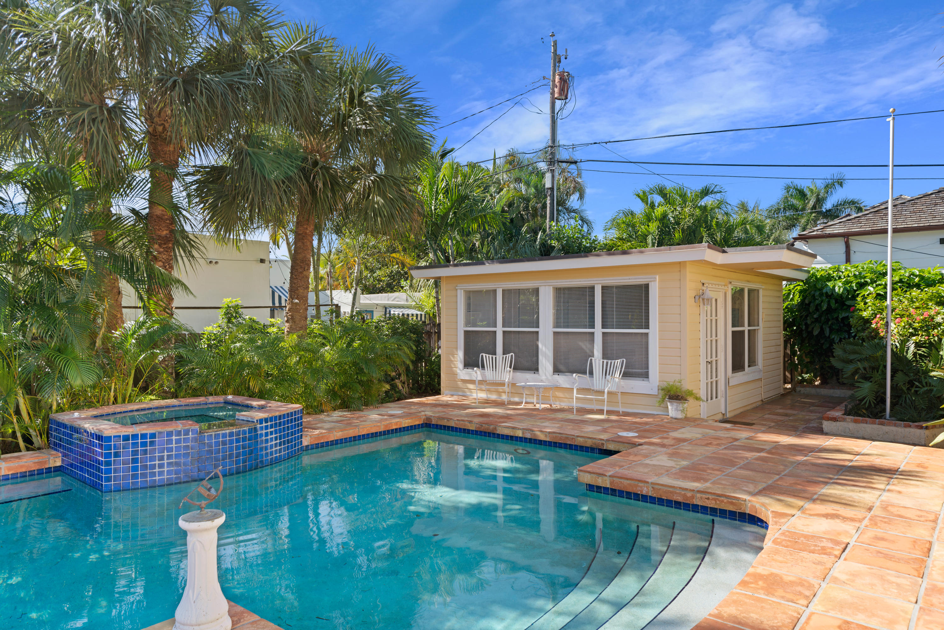 60 Palm Square Delray Beach, FL 33483 - Photo 22 of 35 PoolnGuestHouse