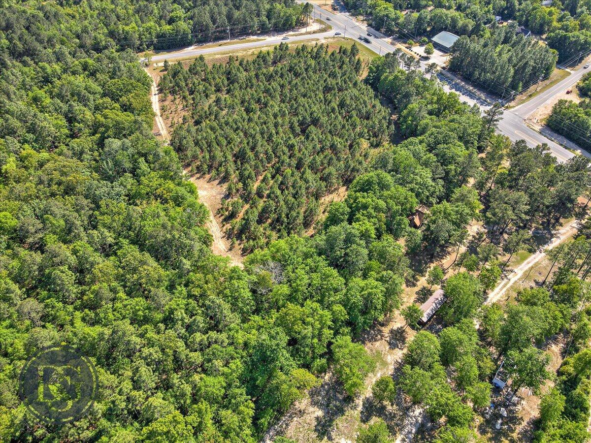 5230 Whiskey Road Aiken, SC 29803 - Photo 7 of 10