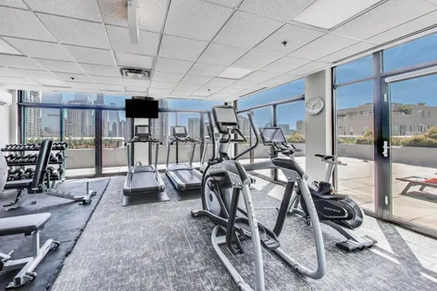 $625,000 | 435 West Erie Street, Unit 1106, Chicago, IL 60654