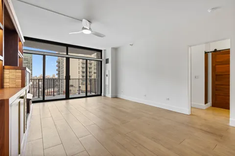 $625,000 | 435 West Erie Street, Unit 1106, Chicago, IL 60654