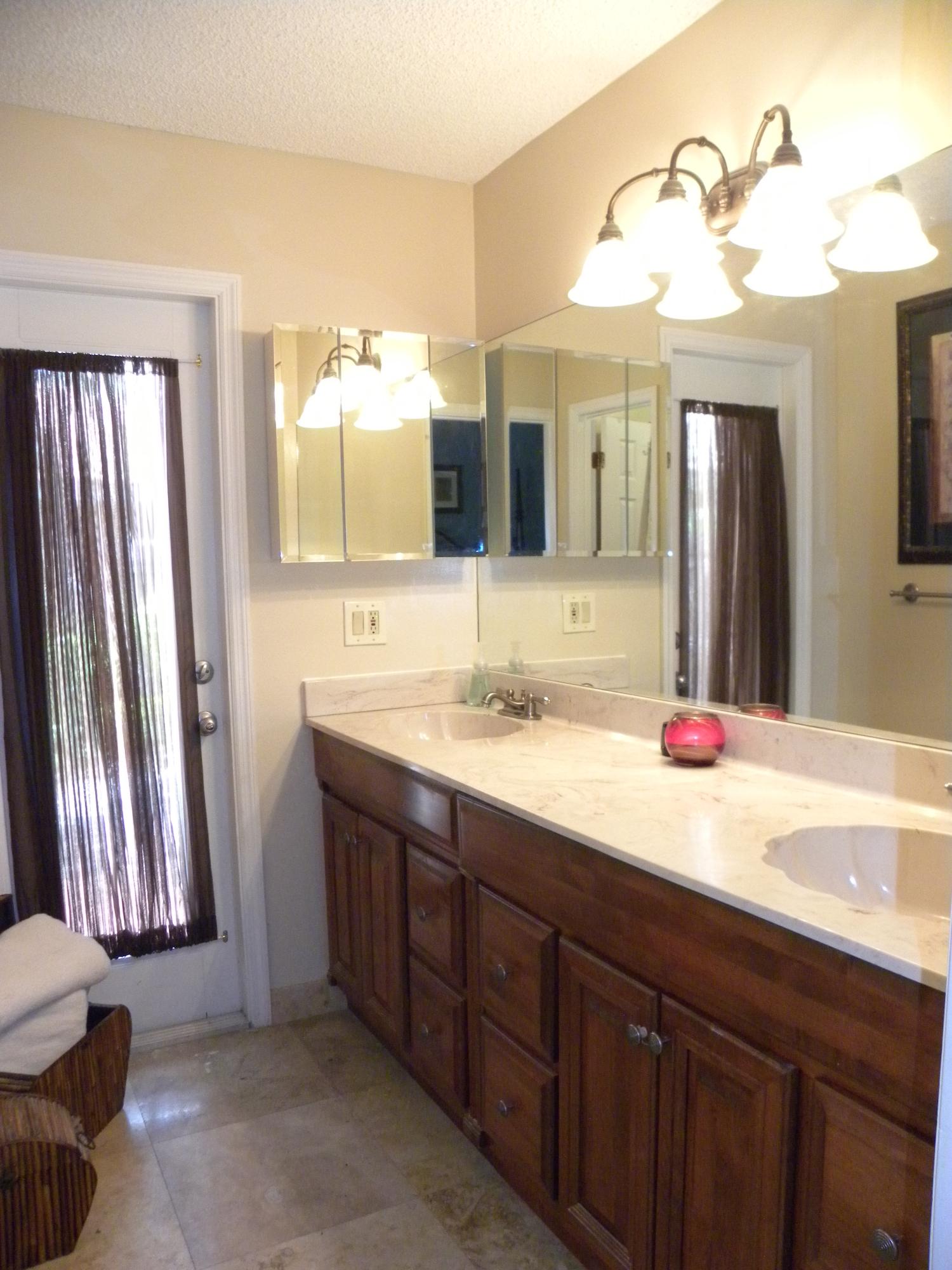 5074 Marina Circle Boca Raton, FL 33486 - Photo 16 of 36 Master Bathroom
