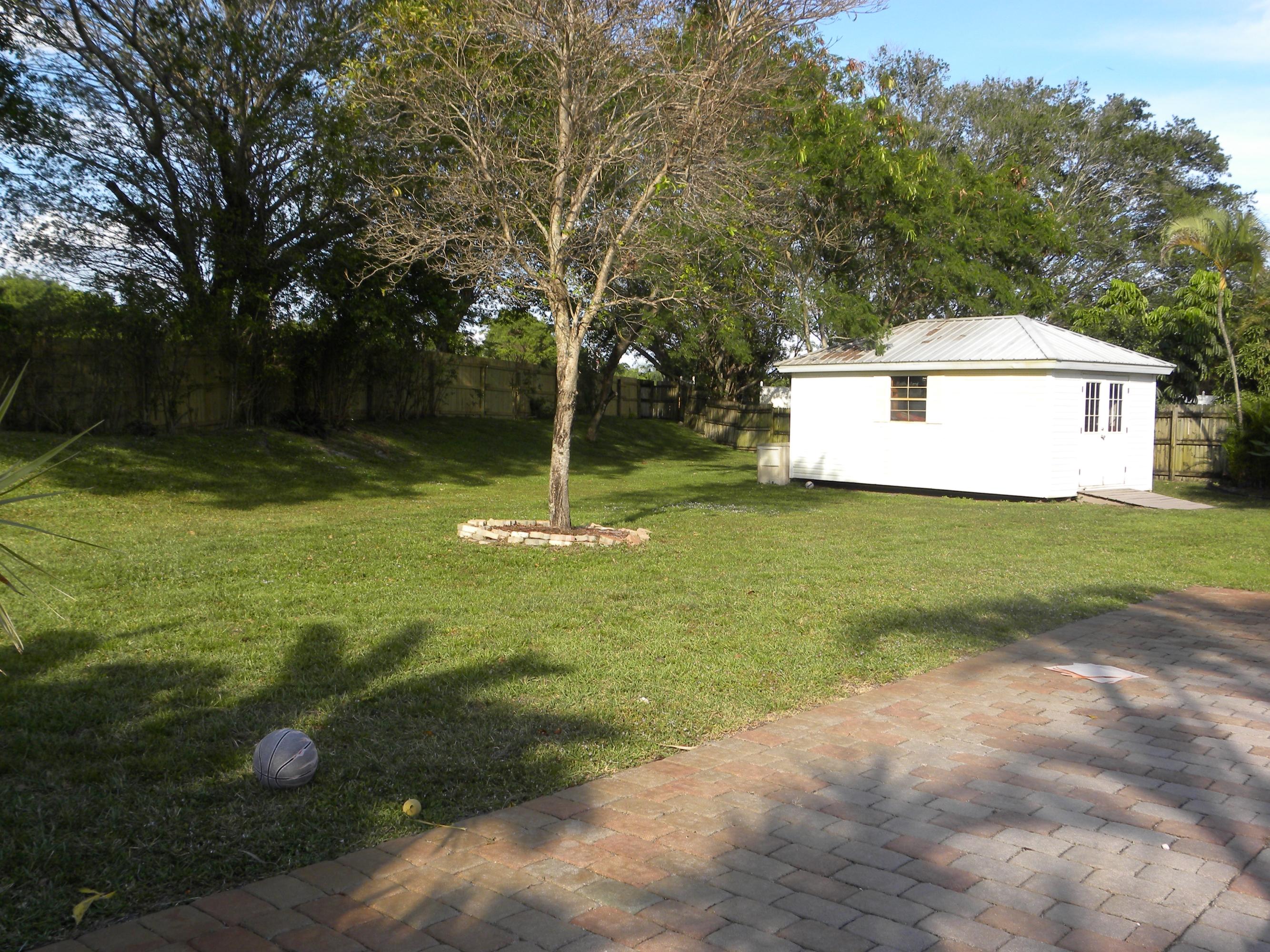 5074 Marina Circle Boca Raton, FL 33486 - Photo 30 of 36 Large Yard ~ Storage Shed