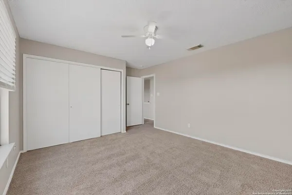 $2,000 | 7830 Fossil Banks, San Antonio, TX 78254