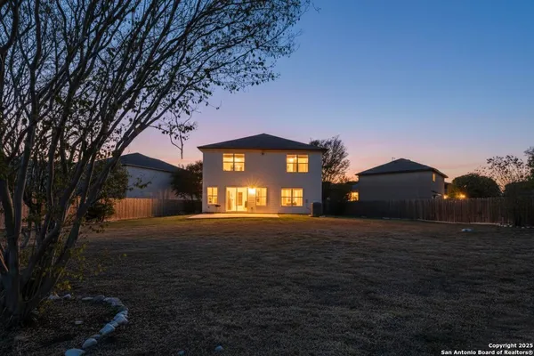 $2,000 | 7830 Fossil Banks, San Antonio, TX 78254