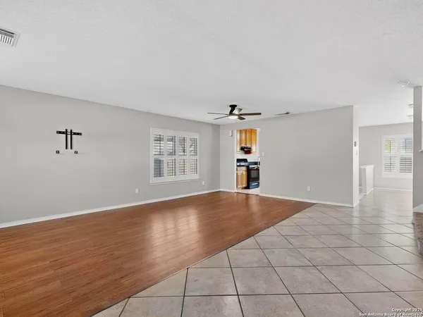 $2,000 | 7830 Fossil Banks, San Antonio, TX 78254