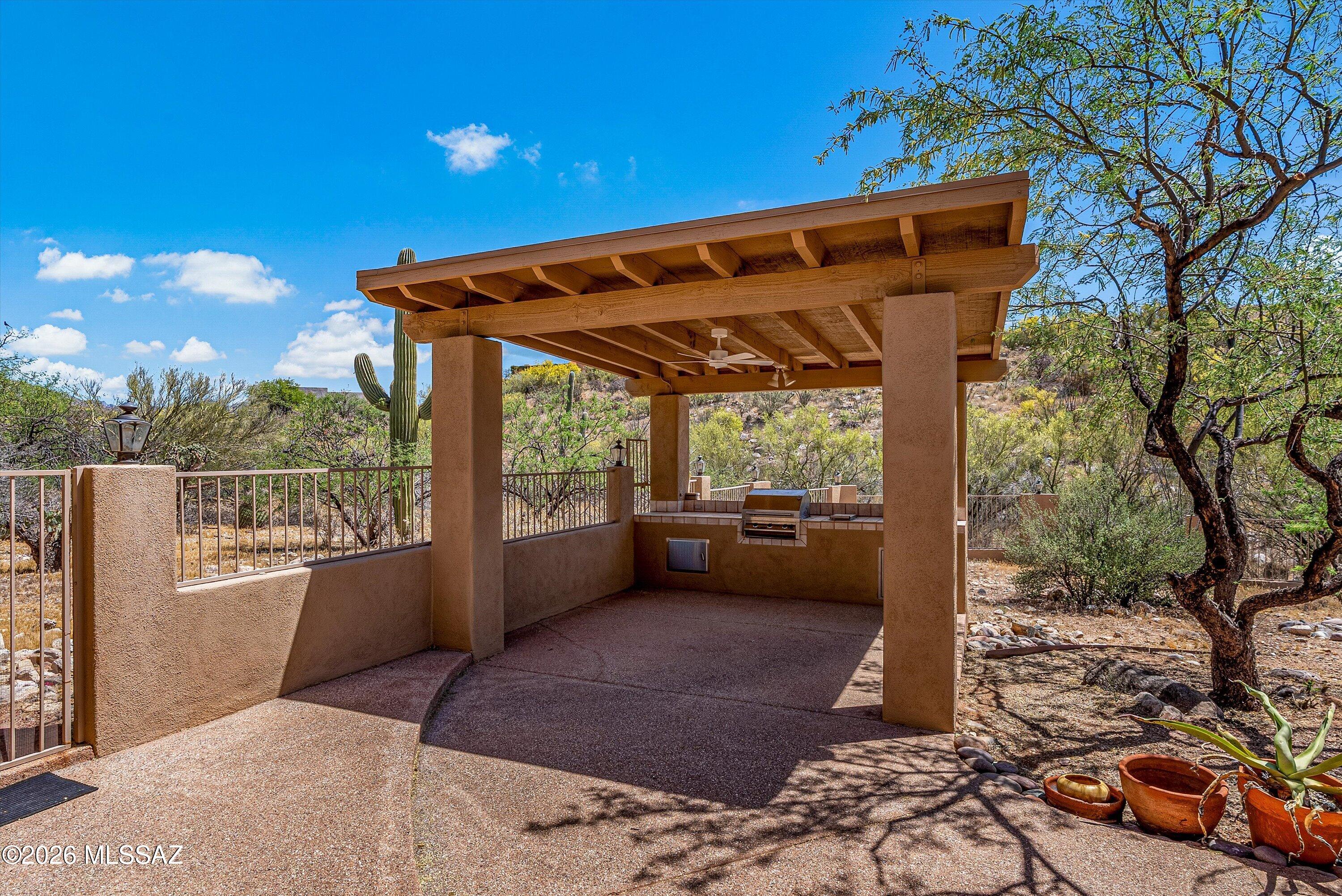 6340 North Valley View Road Tucson, AZ 85718 - Photo 38 of 44 Ramada & Outdoor Kitchen