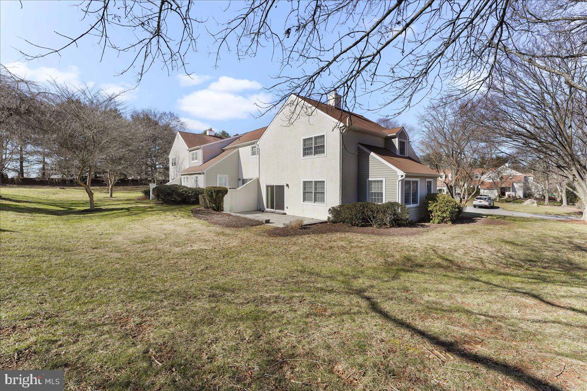 29 Hunters Run Newtown Square, PA 19073 - Photo 4 of 34