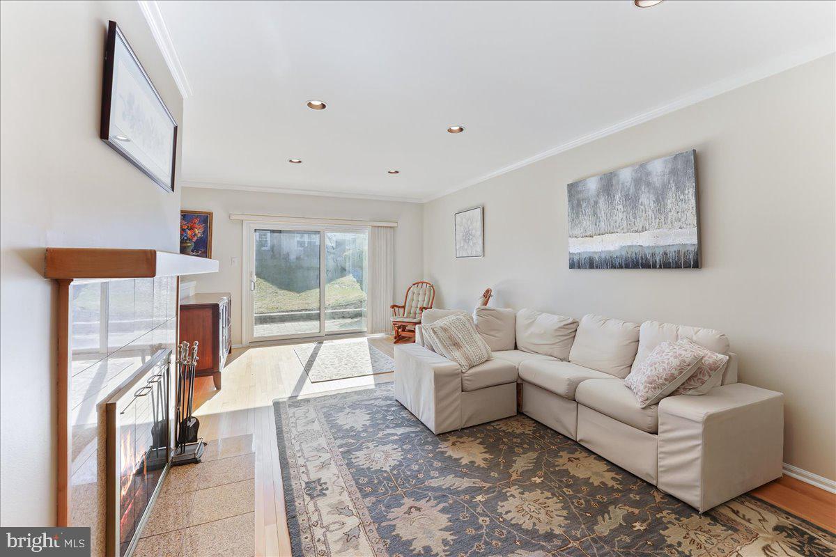 29 Hunters Run Newtown Square, PA 19073 - Photo 9 of 34