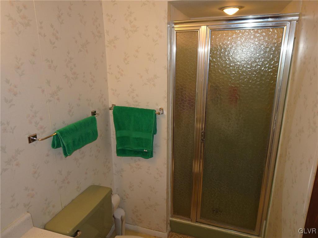 7552 Buttercup Road Lower Macungie Township, PA 18062 - Photo 18 of 29 Gallery Image 18