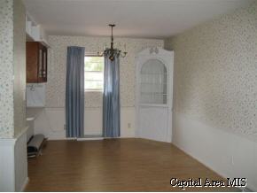 17 Friars Lane Springfield, IL 62704 - Photo 3 of 6