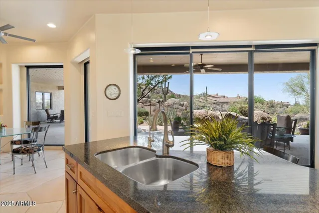 $2,300,000 | 10567 East Mark Lane, Scottsdale, AZ 85262