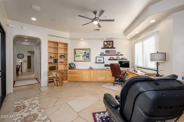 $2,300,000 | 10567 East Mark Lane, Scottsdale, AZ 85262