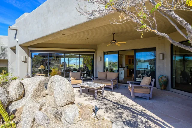 $2,300,000 | 10567 East Mark Lane, Scottsdale, AZ 85262