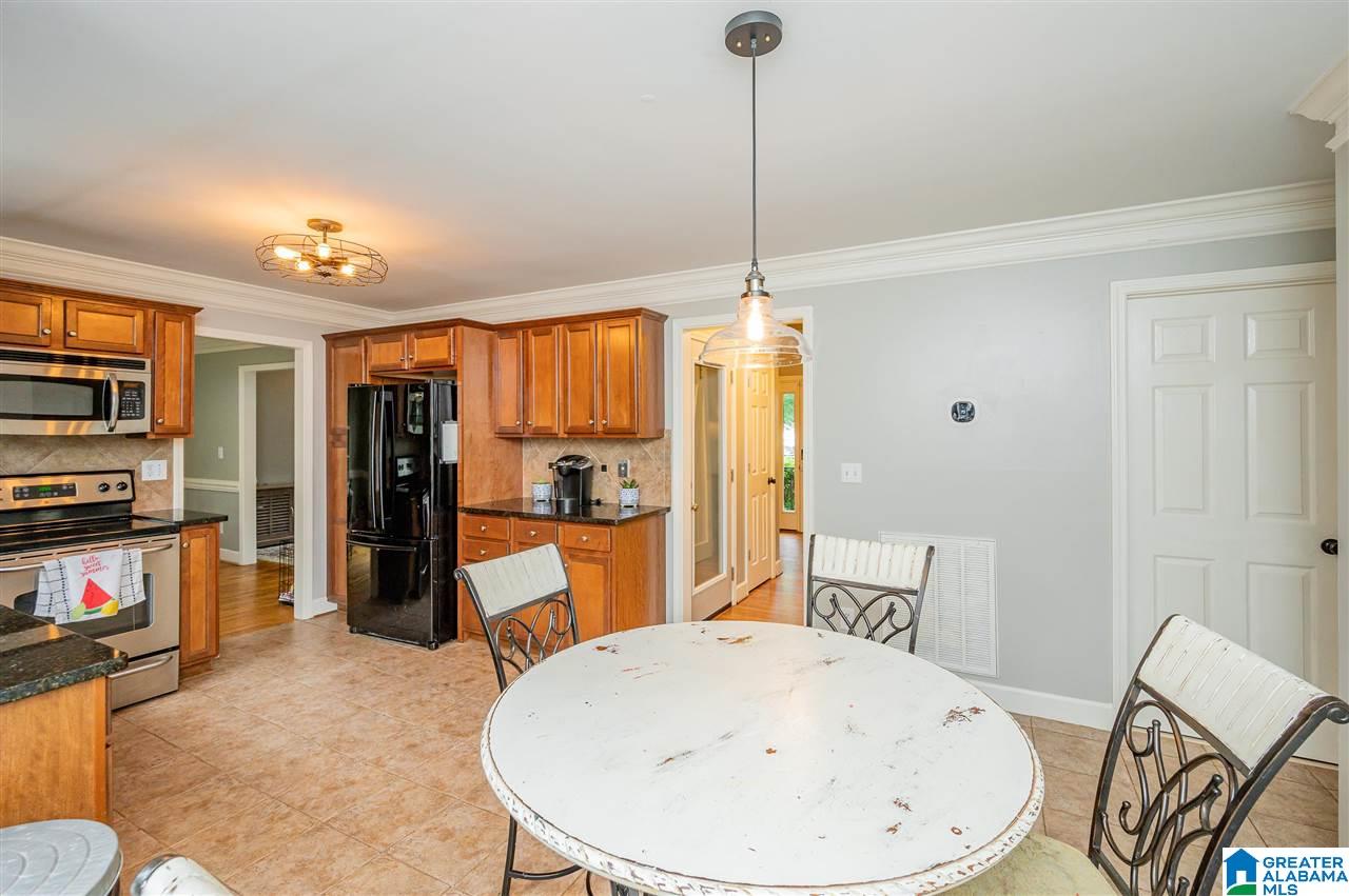 421 Russet Hl Road Birmingham, AL 35244 - Photo 18 of 47