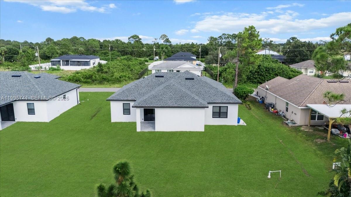 766 Roma Avenue South Lehigh Acres, FL 33974 - Photo 17 of 57
