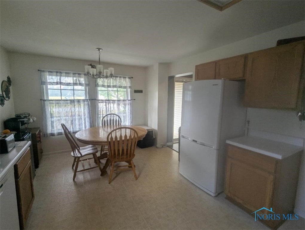 318 Rudolph Road North Baltimore, OH 45872 - Photo 5 of 20 ditchen