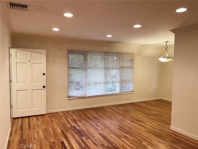$2,395 | 1715 Raymond Hill Road, Unit 3, South Pasadena, CA 91030