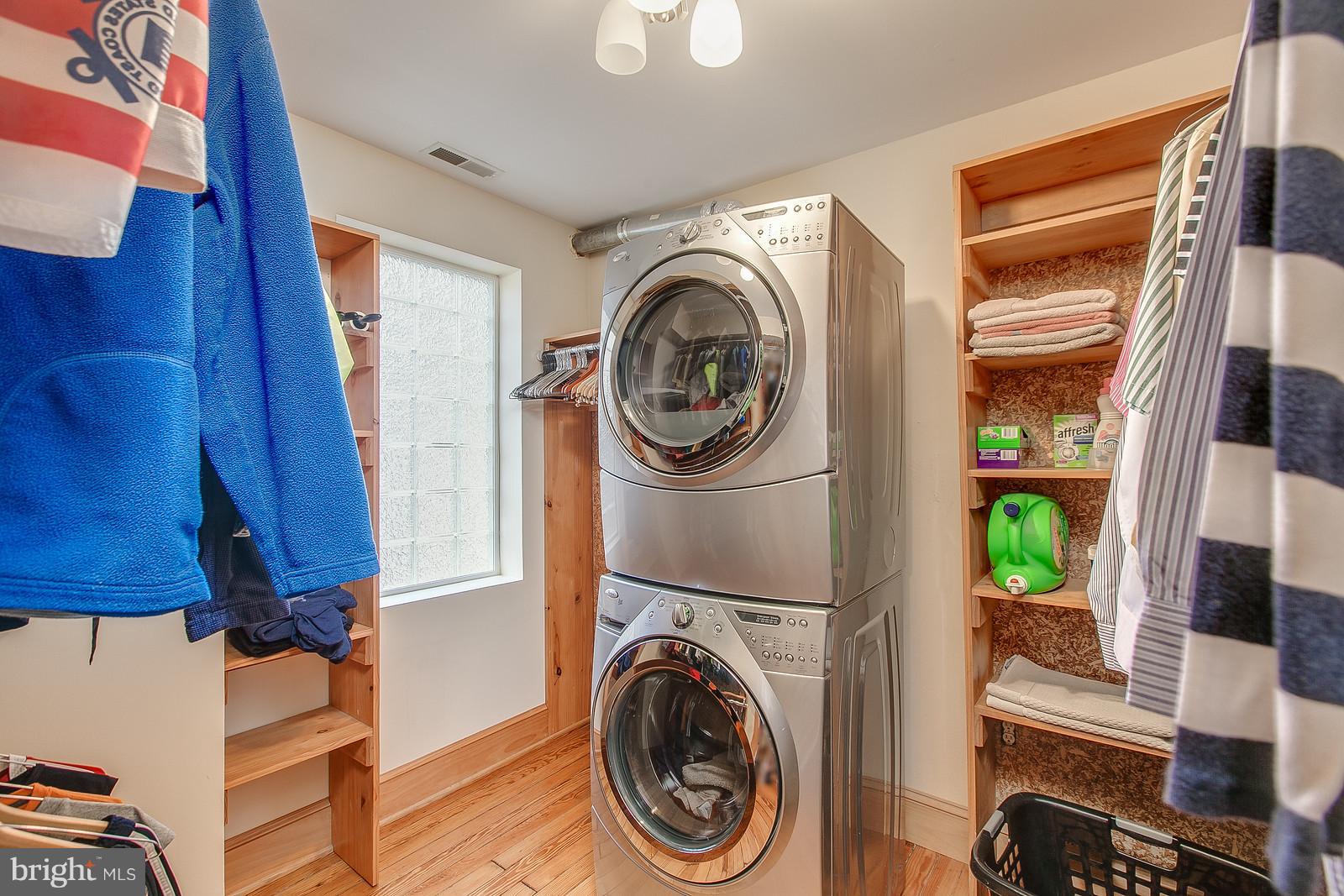 217 Center Street Frederick, MD 21701 - Photo 21 of 30 Interior (General)