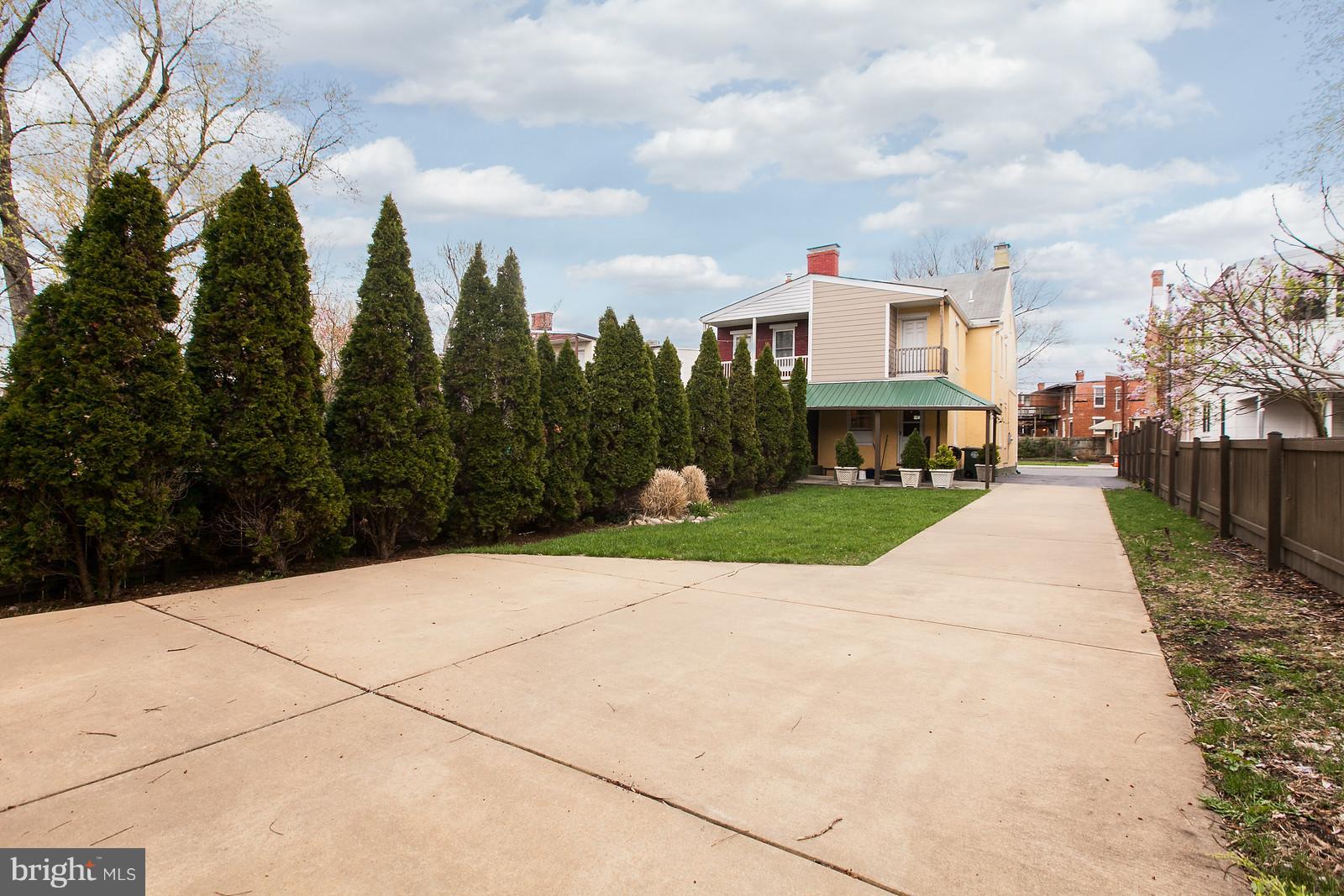 217 Center Street Frederick, MD 21701 - Photo 24 of 30 Exterior (Rear)