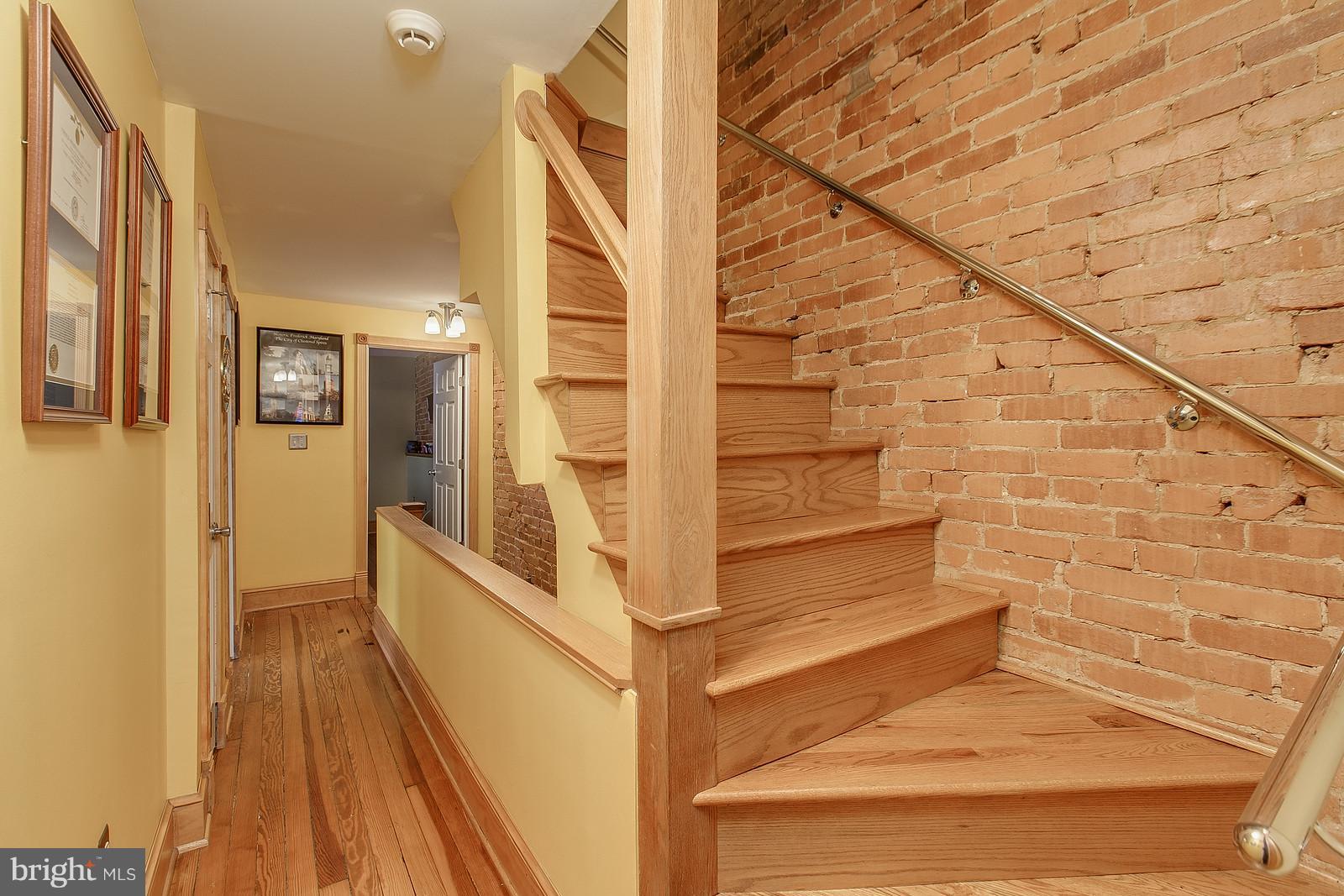 217 Center Street Frederick, MD 21701 - Photo 10 of 30 Interior (General)