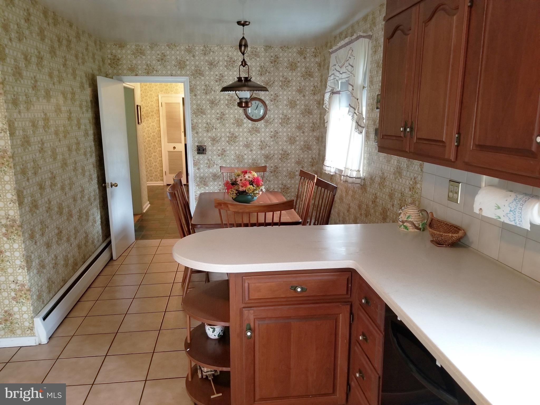 2170 Fox Creek Road Berwyn, PA 19312 - Photo 8 of 24