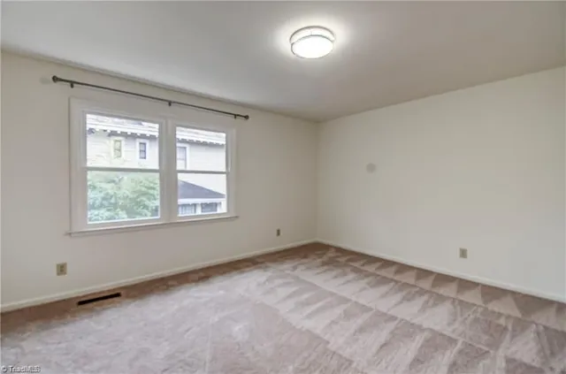 $1,500 | 115 South Mendenhall Street, Unit D, Greensboro, NC 27403