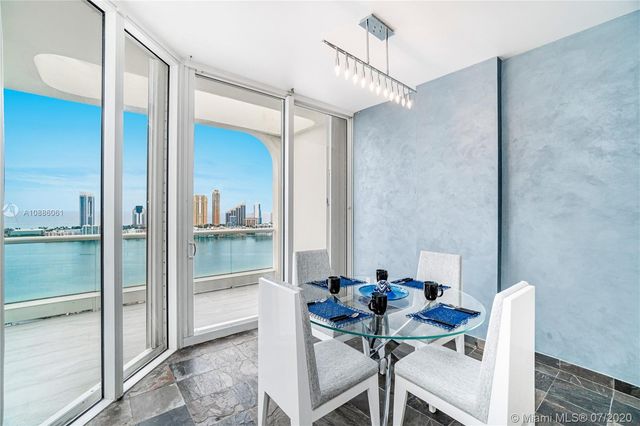$1,451,000 | 7000 Island Boulevard, Unit PH04, Aventura, FL 33160