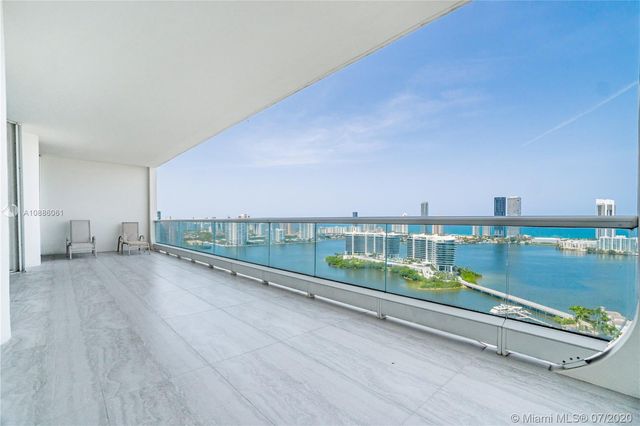 $1,451,000 | 7000 Island Boulevard, Unit PH04, Aventura, FL 33160