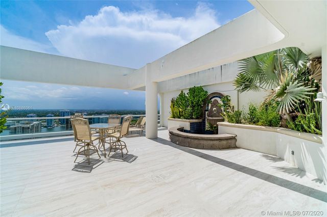 $1,451,000 | 7000 Island Boulevard, Unit PH04, Aventura, FL 33160