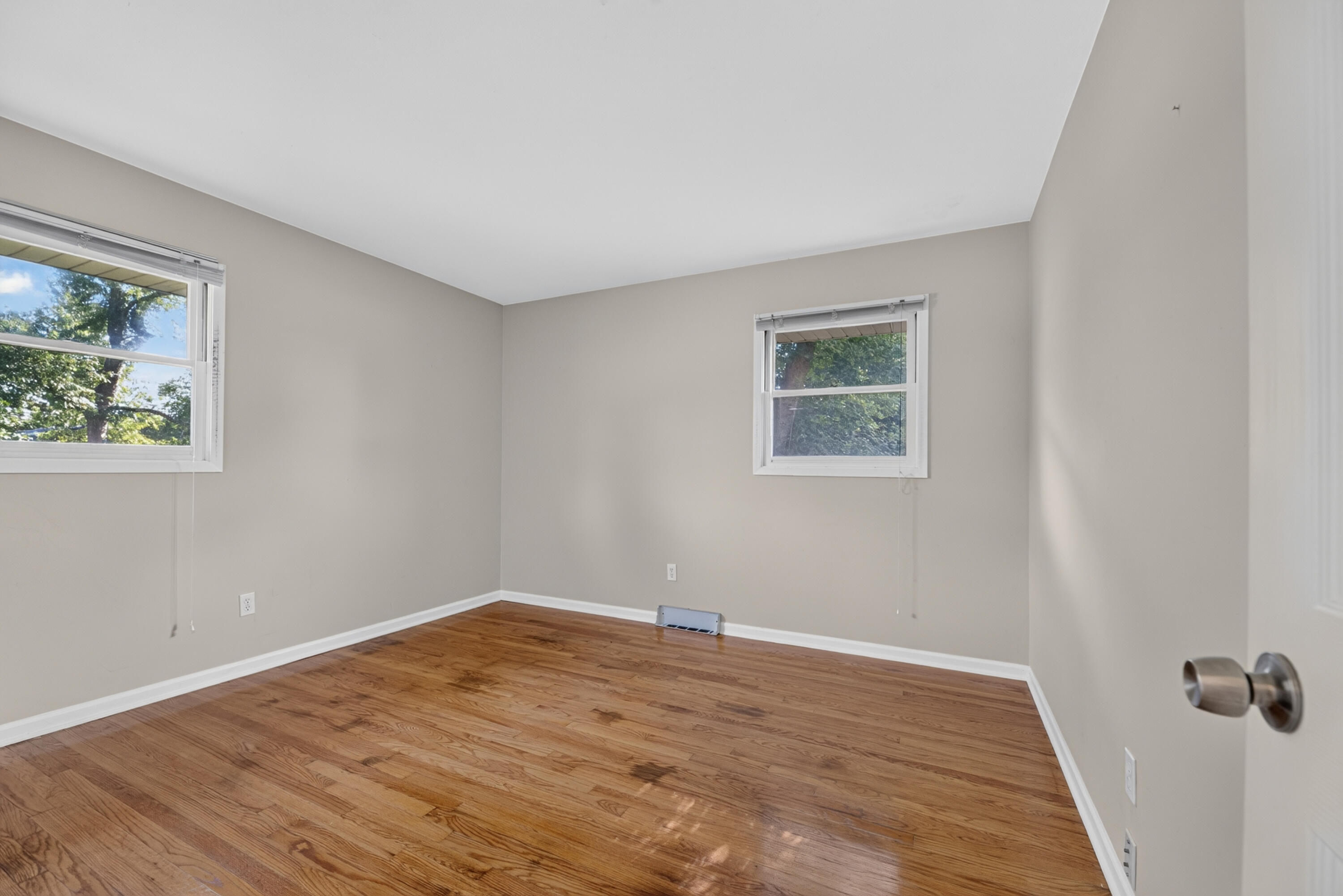 N56-w29354 County Rd K Hartland, WI 53029 - Photo 11 of 24 Bedroom 2