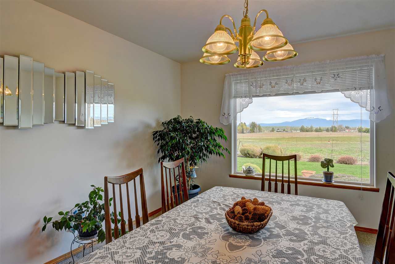 27702 North Short Road Deer Park, WA 99006 - Photo 6 of 20