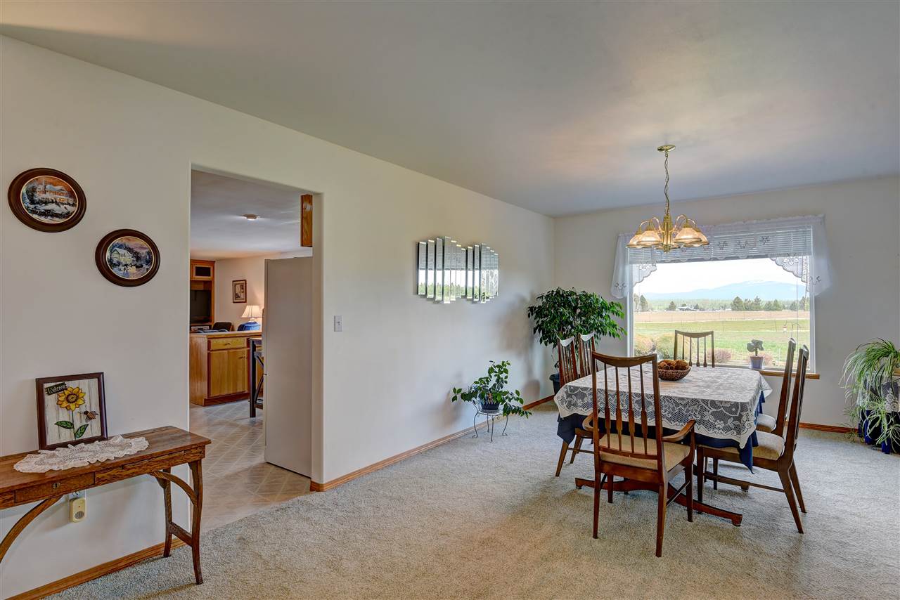 27702 North Short Road Deer Park, WA 99006 - Photo 7 of 20