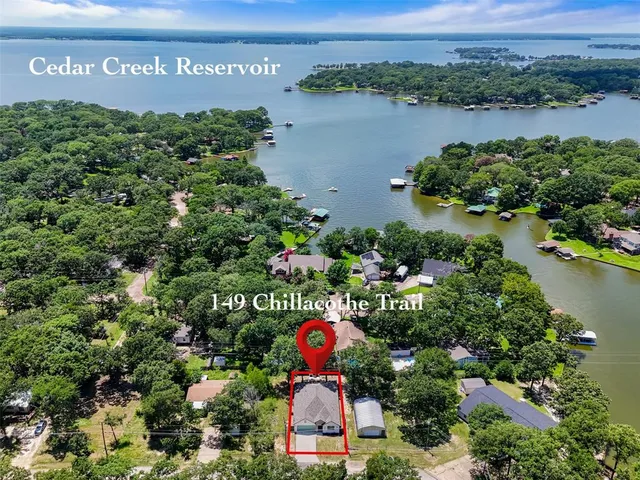 a picture of city view