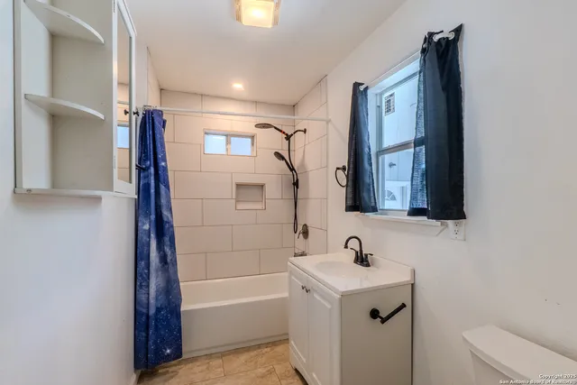 $1,000 | 125 Hess Street, Unit 101, San Antonio, TX 78212