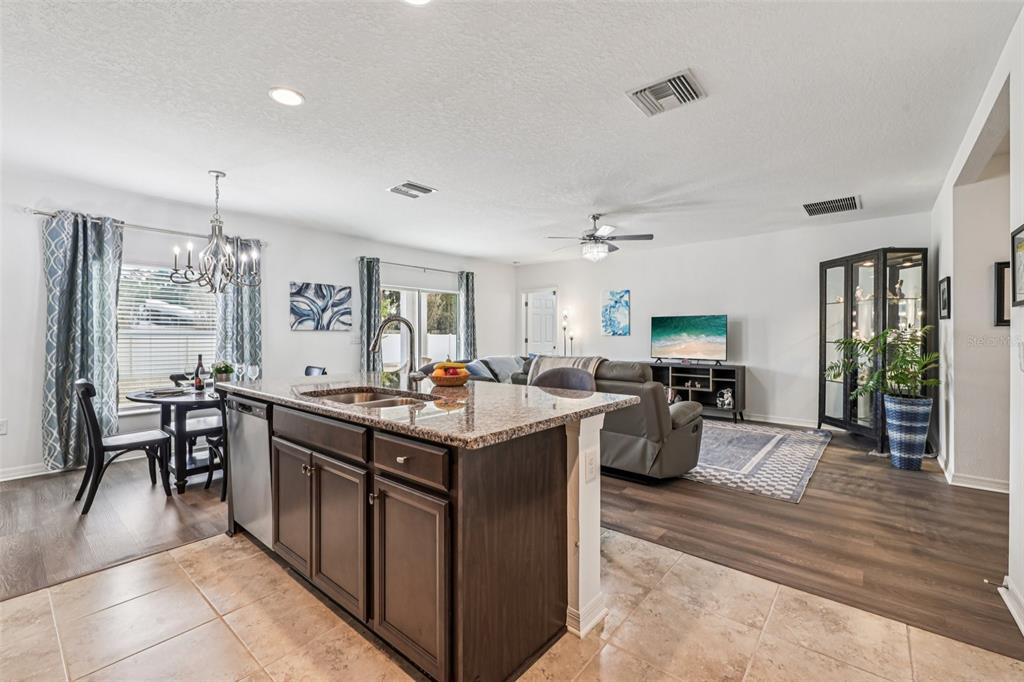 13129 Conquistador Loop Spring Hill, FL 34610 - Photo 12 of 40 Gallery Image 12