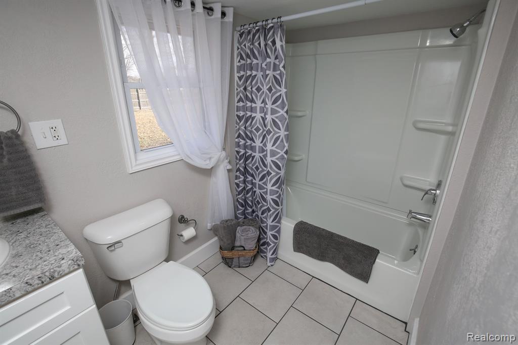 2224 West Isabella Road Midland, MI 48640 - Photo 47 of 67