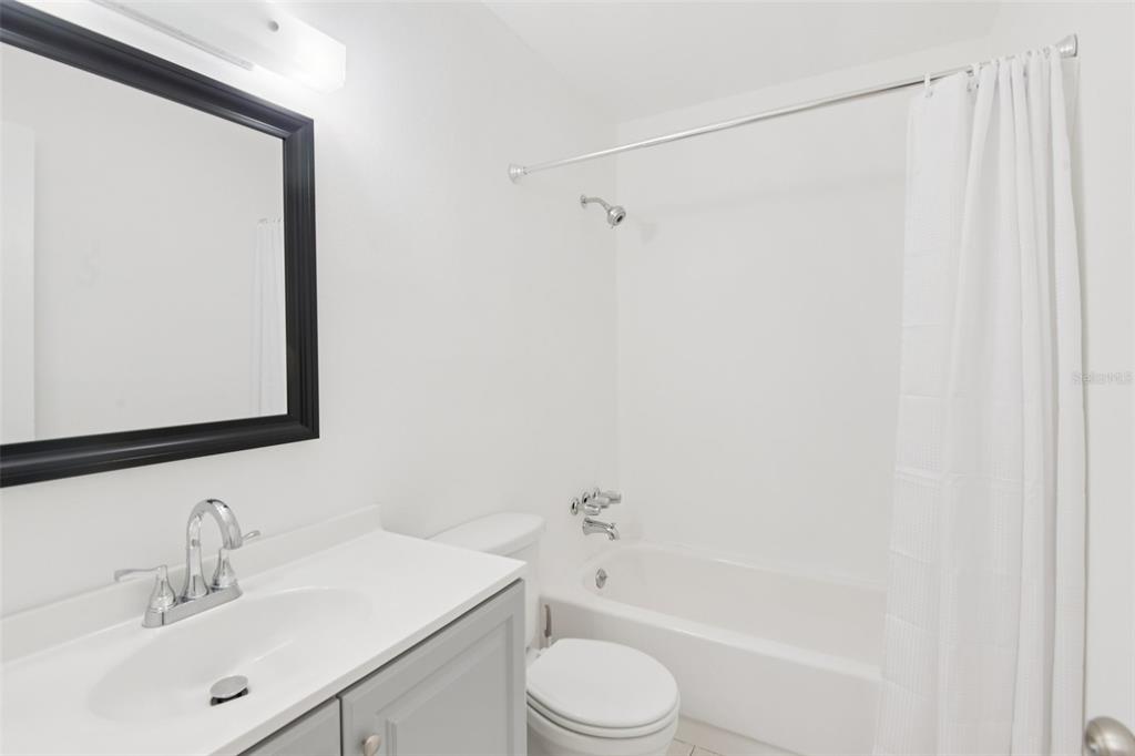 2064 Sunset Point Road, Unit 71 Clearwater, FL 33765 - Photo 22 of 43