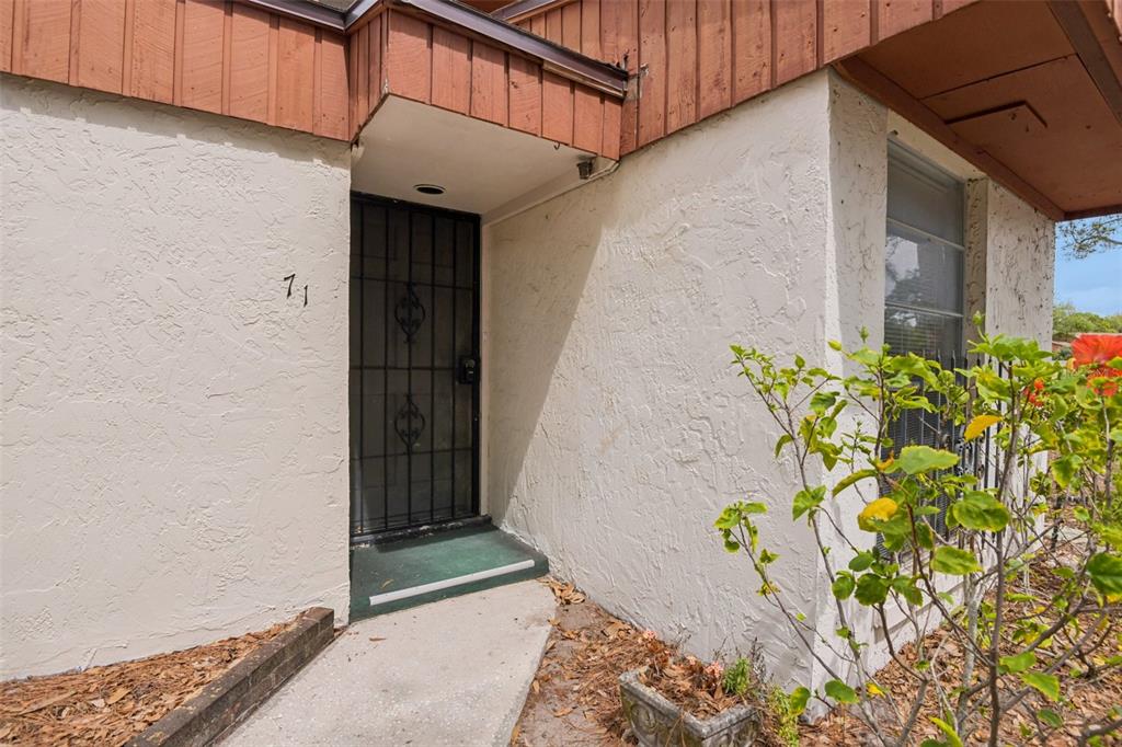 2064 Sunset Point Road, Unit 71 Clearwater, FL 33765 - Photo 3 of 43