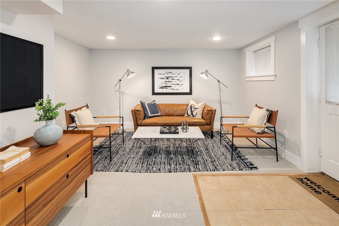 910 North 78th Street Seattle, WA 98103 - Photo 17 of 22 Gallery Image 17