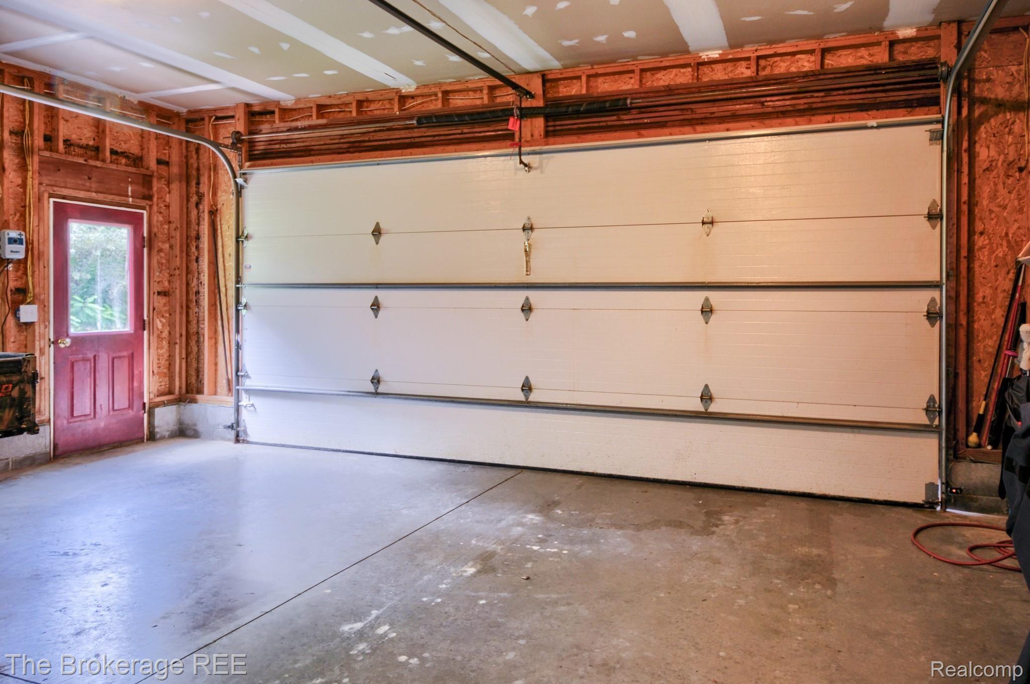 3277 Levalley Road Columbiaville, MI 48421 - Photo 41 of 44 SD3_5927-HDR(5).jpg