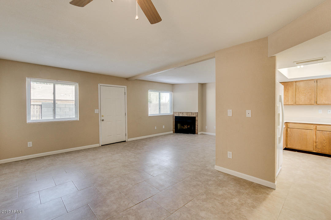 444 East Pecan Road Phoenix, AZ 85040 - Photo 7 of 28 07-Pecan
