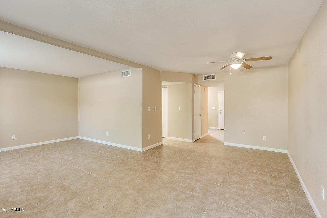 444 East Pecan Road Phoenix, AZ 85040 - Photo 8 of 28 08-Pecan