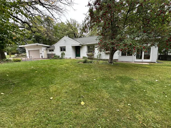 $499,000 | 11381 Hubert Lane, Cold Spring, MN 56320